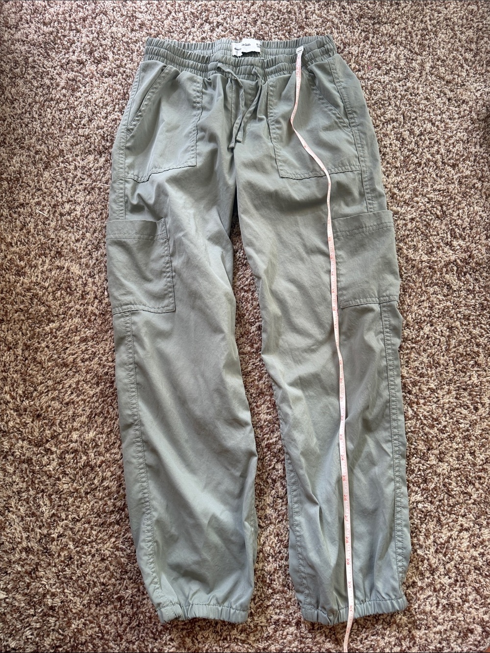 Abercrombie kids size 9/10 girls cargo joggers, olive green